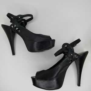 Levity PUMPS HEELS SEXY BLACK SHOES SIZE 8